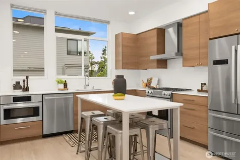 3551 Wallingford Avenue N Seattle WA 98103