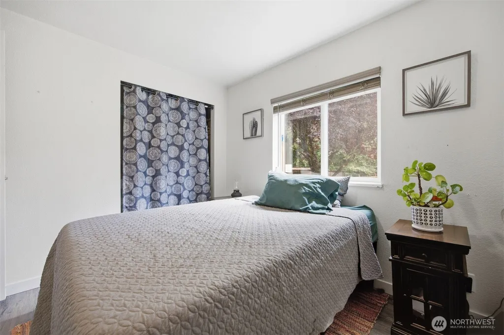 8148 James Tree Lane Blaine WA 98230