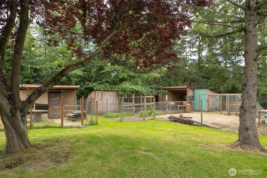 8148 James Tree Lane Blaine WA 98230