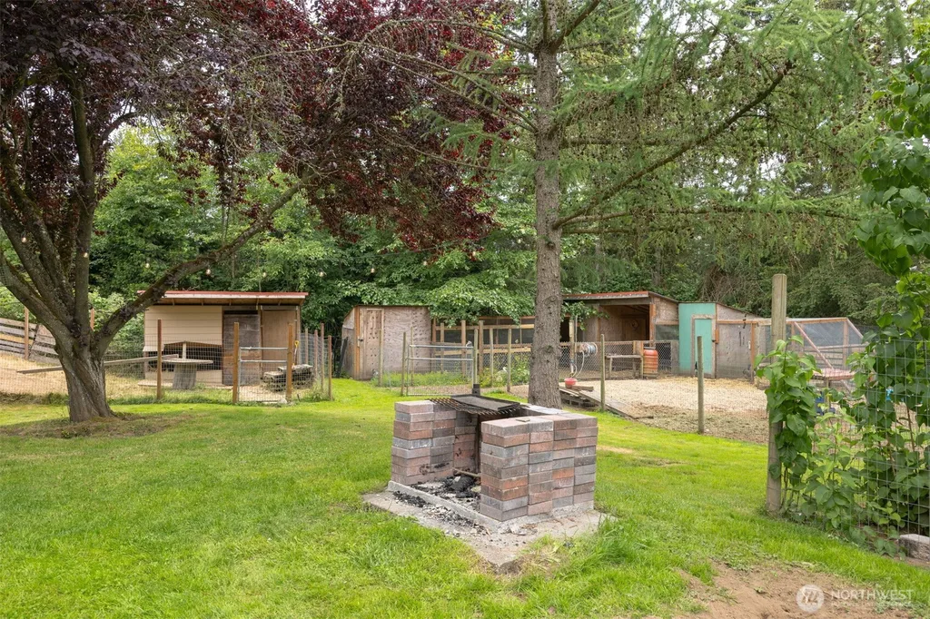 8148 James Tree Lane Blaine WA 98230