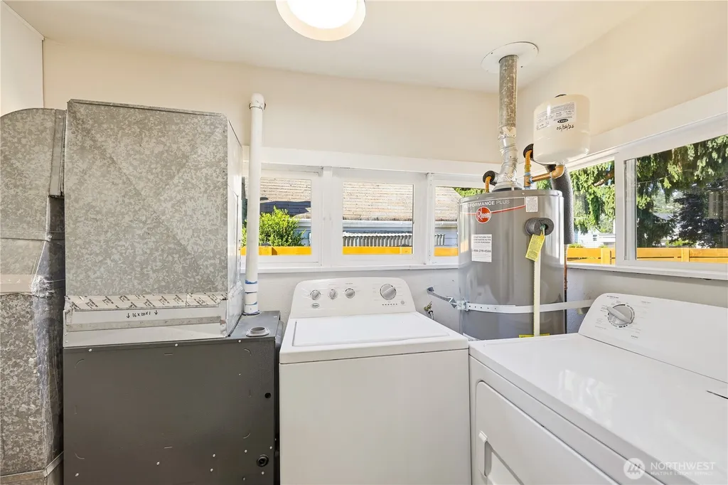 12215 44th Avenue S Tukwila WA 98178