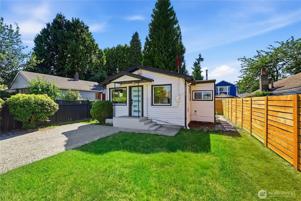 12215 44th Avenue S Tukwila WA 98178