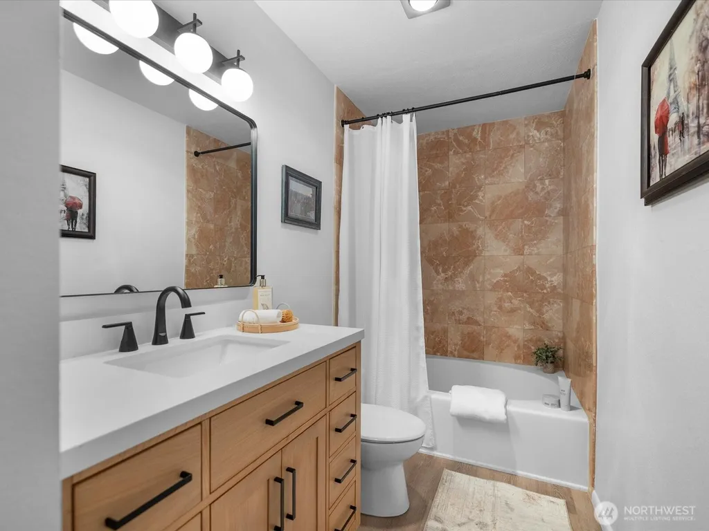 14601 NE 50th Place Bellevue WA 98007