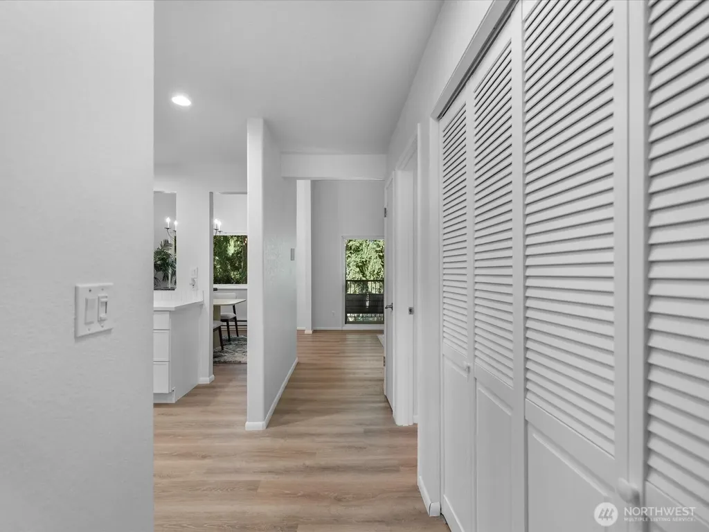 14601 NE 50th Place Bellevue WA 98007