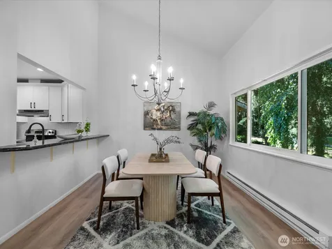 14601 NE 50th Place Bellevue WA 98007