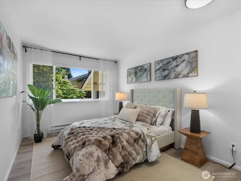 14601 NE 50th Place Bellevue WA 98007