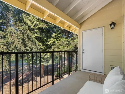14601 NE 50th Place Bellevue WA 98007
