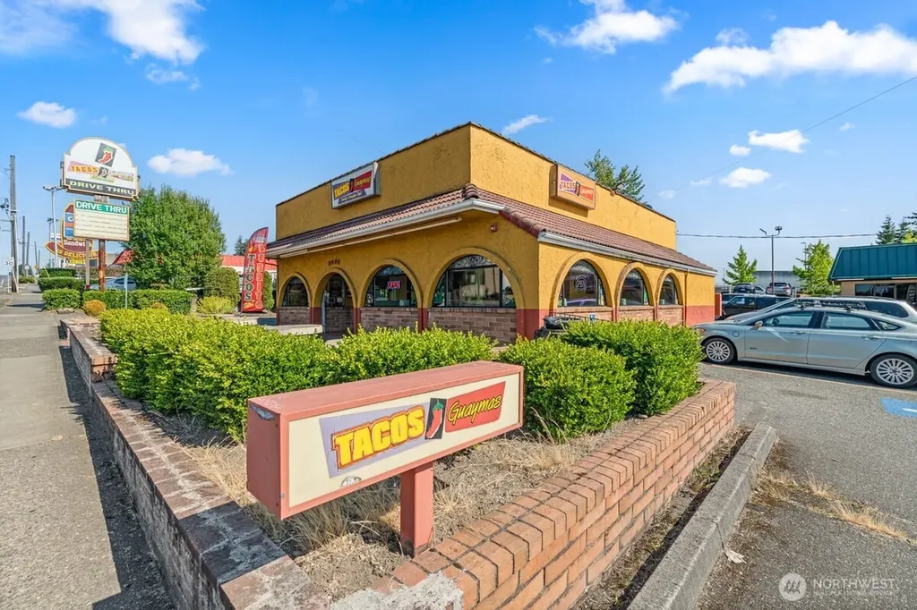 2630 S 38th Street Tacoma WA 98409