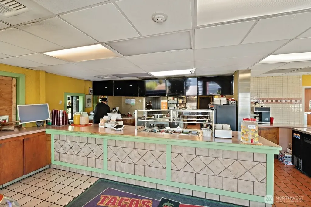 2630 S 38th Street Tacoma WA 98409