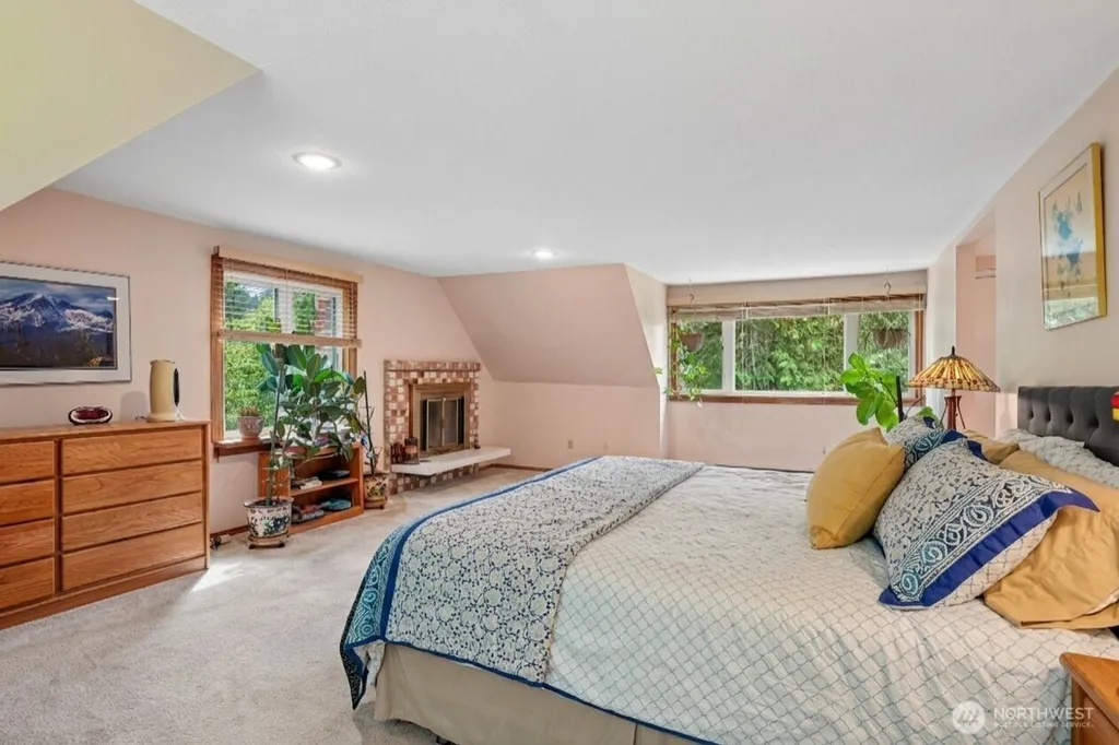 4902 Issaquah Pine Lake Road Sammamish WA 98029