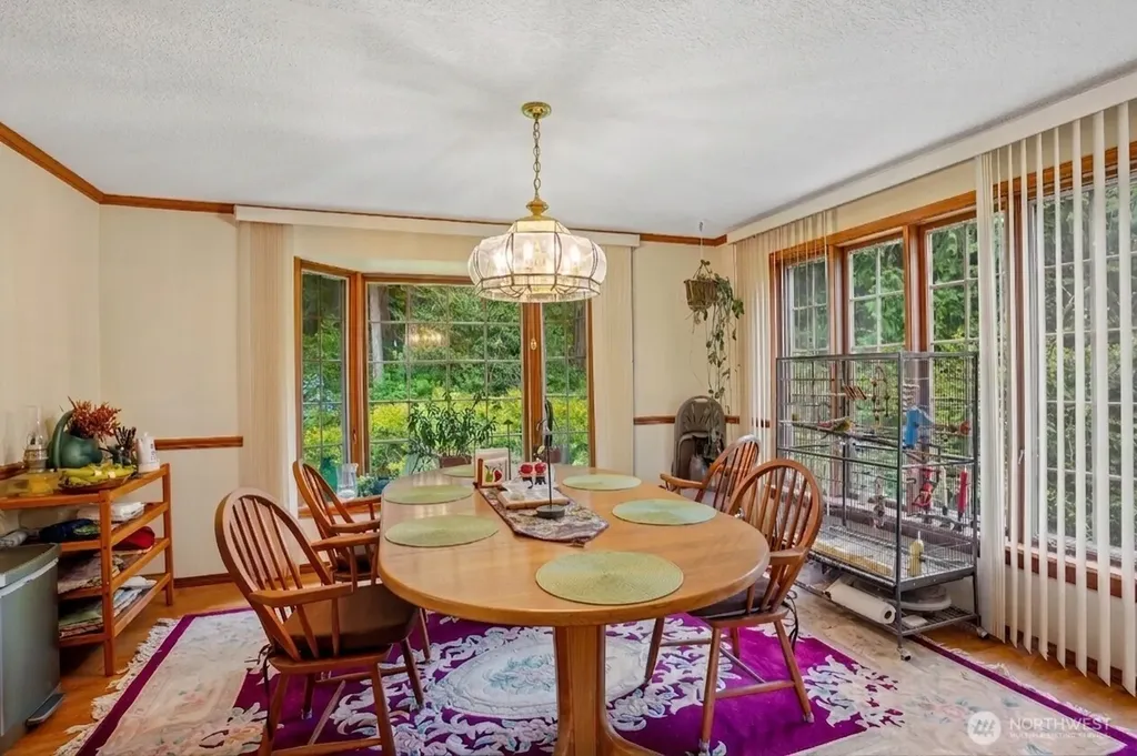 4902 Issaquah Pine Lake Road Sammamish WA 98029