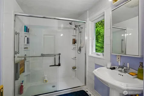 4902 Issaquah Pine Lake Road Sammamish WA 98029