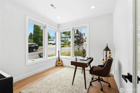 14737 56th Avenue S Tukwila WA 98168