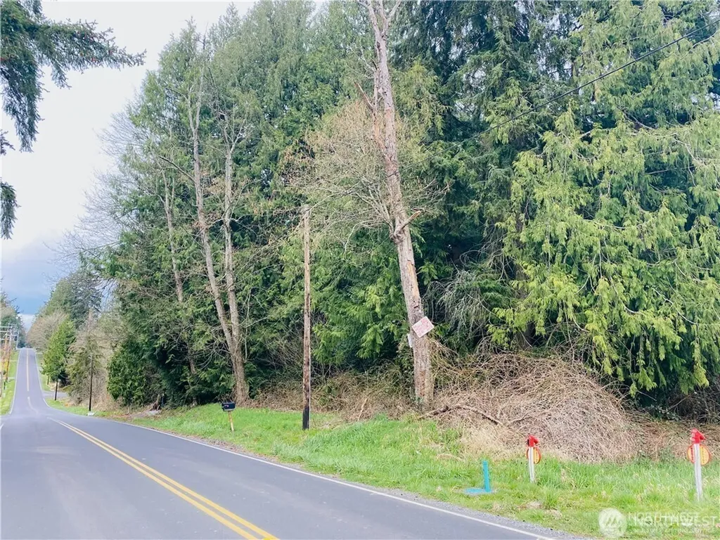 8017 44th Street NE Marysville WA 98270