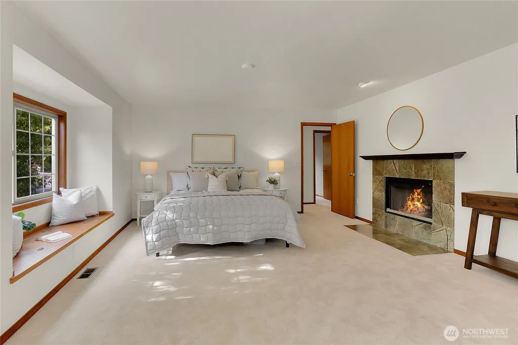 24115 26th Avenue SE Bothell WA 98021