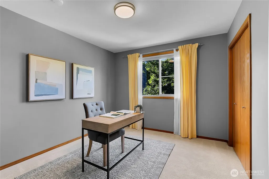 24115 26th Avenue SE Bothell WA 98021