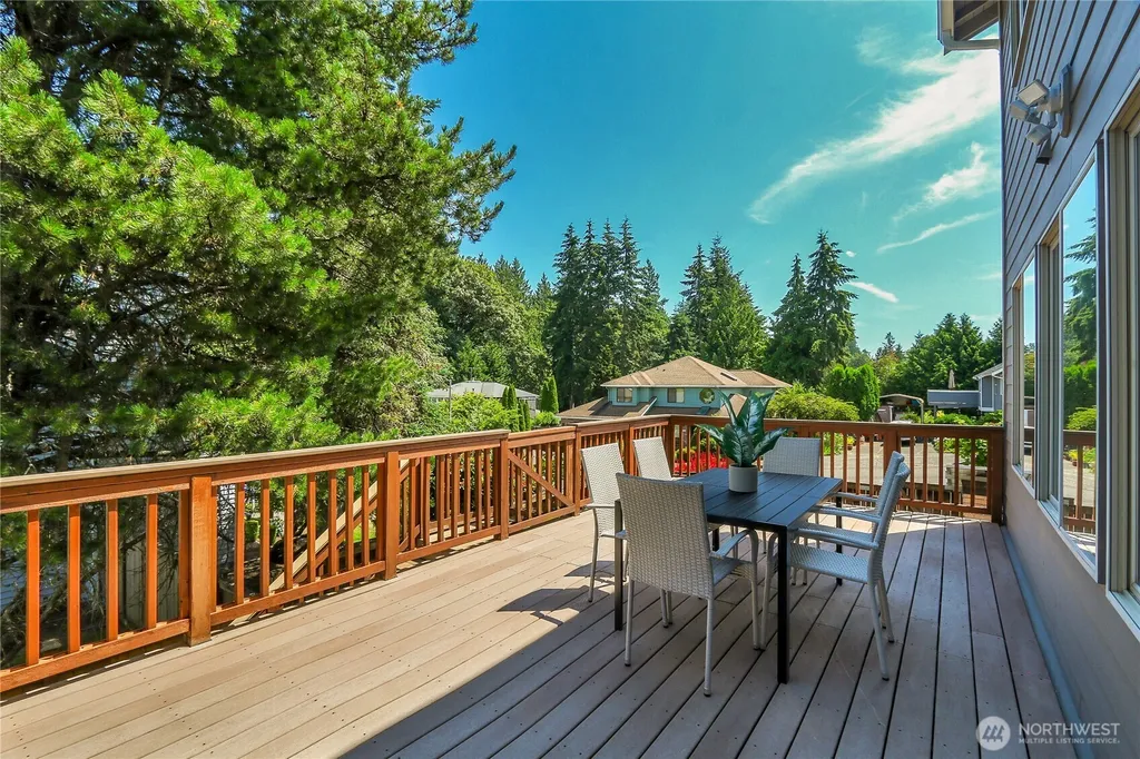 24115 26th Avenue SE Bothell WA 98021
