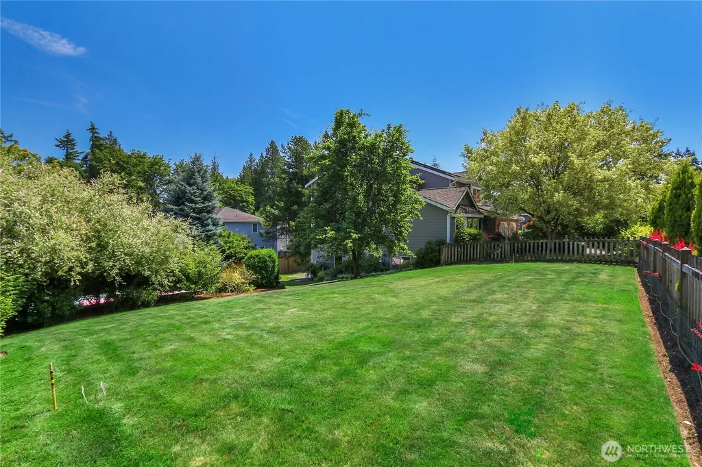 24115 26th Avenue SE Bothell WA 98021