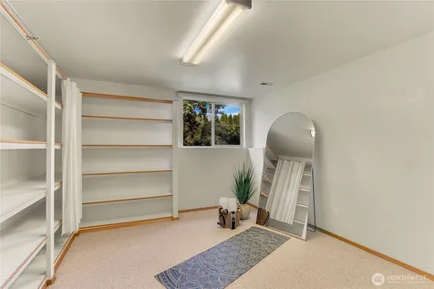 24115 26th Avenue SE Bothell WA 98021