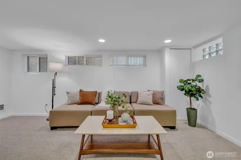 2315 Franklin Avenue E Seattle WA 98102