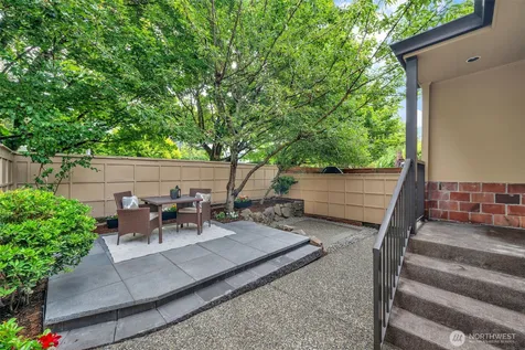 2315 Franklin Avenue E Seattle WA 98102