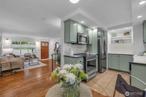 2315 Franklin Avenue E Seattle WA 98102