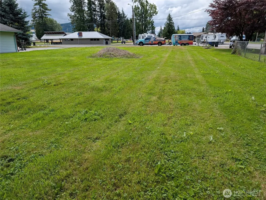322 W Munro Street Sedro Woolley WA 98284