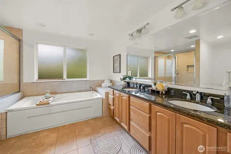 512 167th Ave NE Bellevue WA 98008