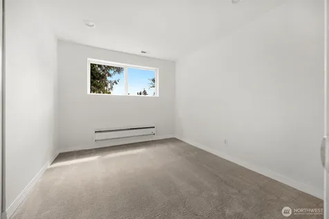 512 167th Ave NE Bellevue WA 98008