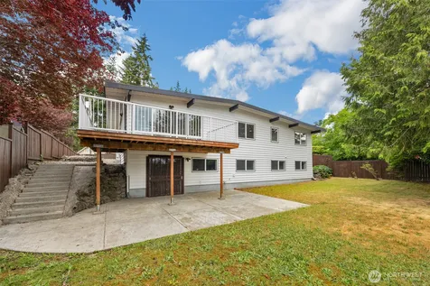 512 167th Ave NE Bellevue WA 98008