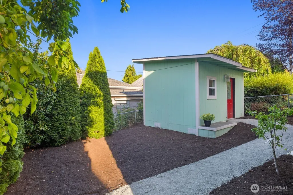 3318 20th Avenue S Seattle WA 98144