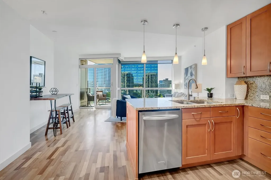 10610 NE 9th Place Bellevue WA 98004