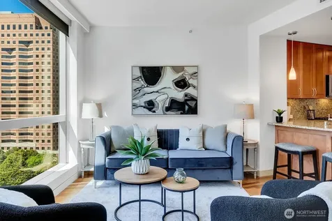 10610 NE 9th Place Bellevue WA 98004