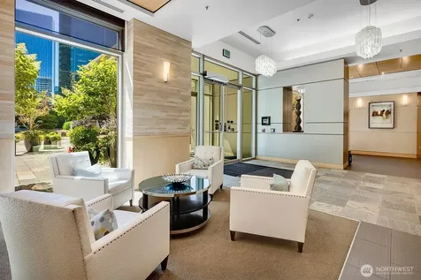 10610 NE 9th Place Bellevue WA 98004