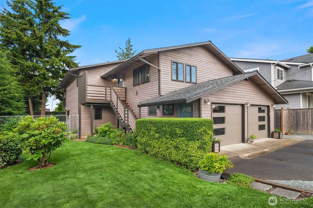 15417 21st Avenue SW Burien WA 98166