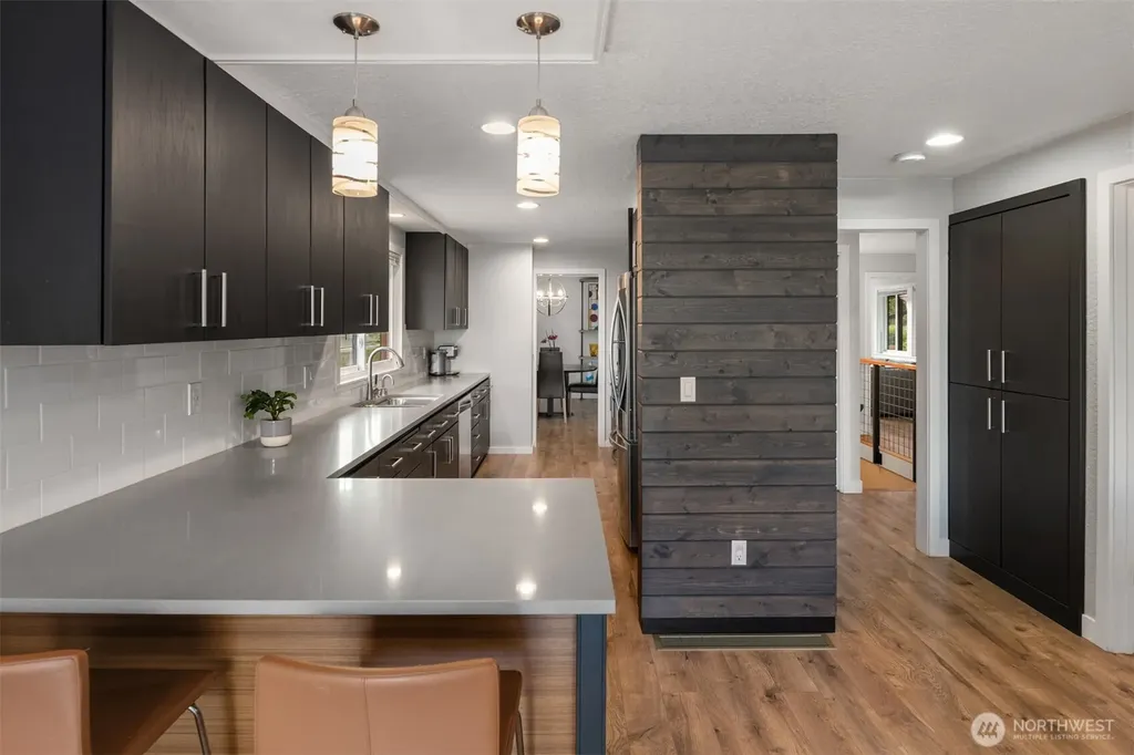 15417 21st Avenue SW Burien WA 98166
