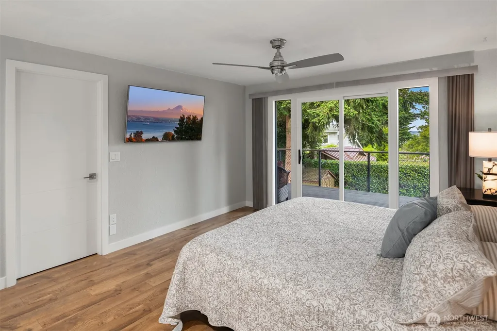 15417 21st Avenue SW Burien WA 98166