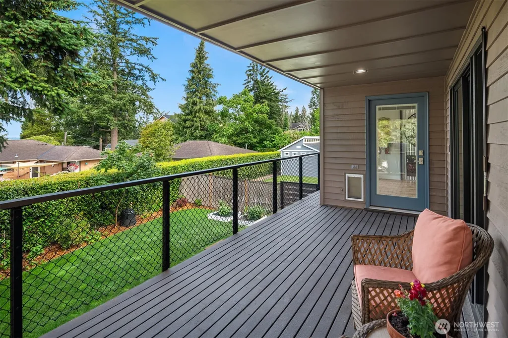 15417 21st Avenue SW Burien WA 98166