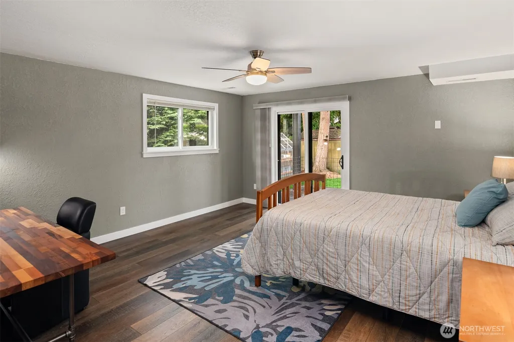 15417 21st Avenue SW Burien WA 98166