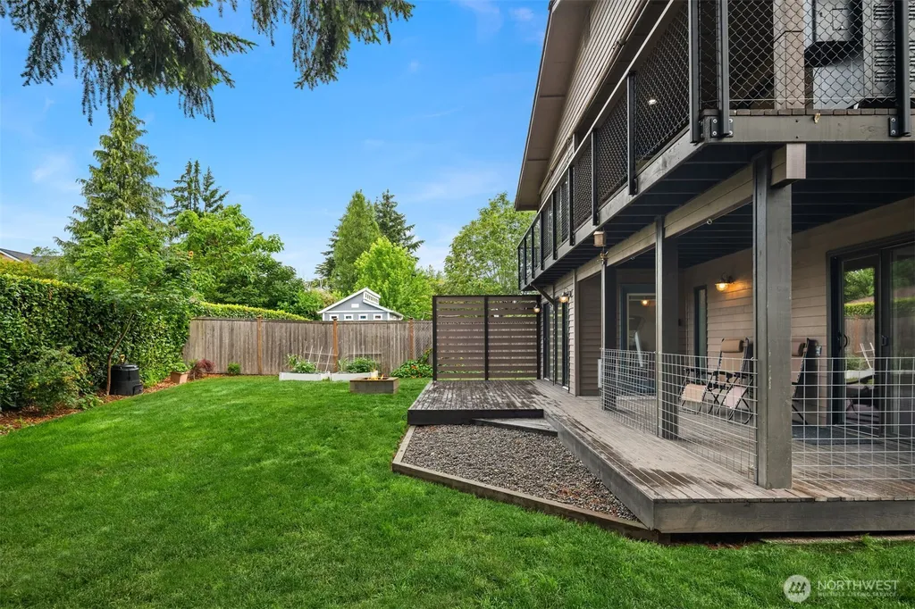 15417 21st Avenue SW Burien WA 98166