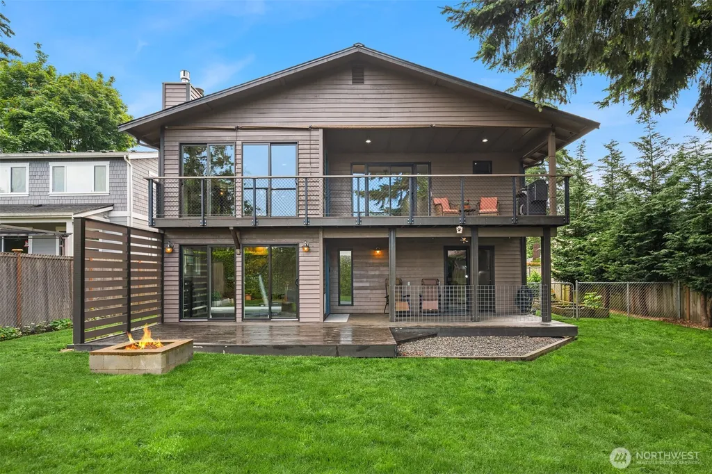 15417 21st Avenue SW Burien WA 98166