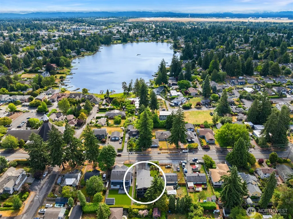 15417 21st Avenue SW Burien WA 98166