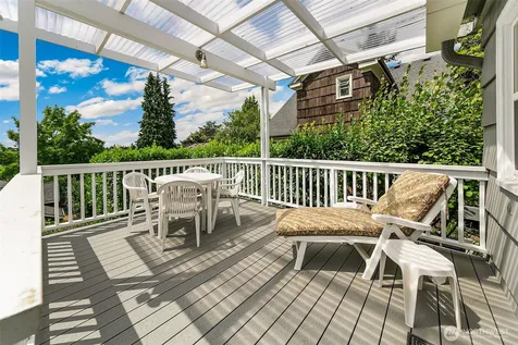 6249 30th Avenue NE Seattle WA 98115