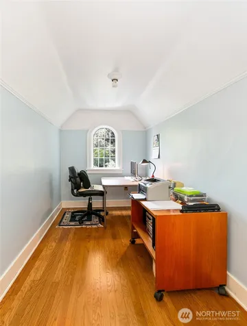 6249 30th Avenue NE Seattle WA 98115
