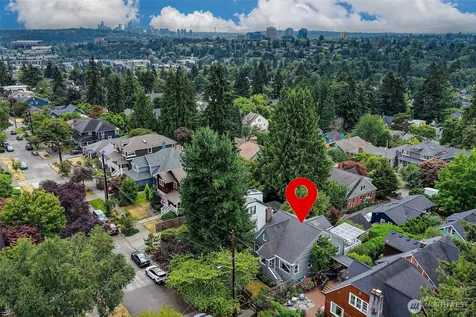 6249 30th Avenue NE Seattle WA 98115