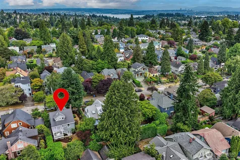 6249 30th Avenue NE Seattle WA 98115