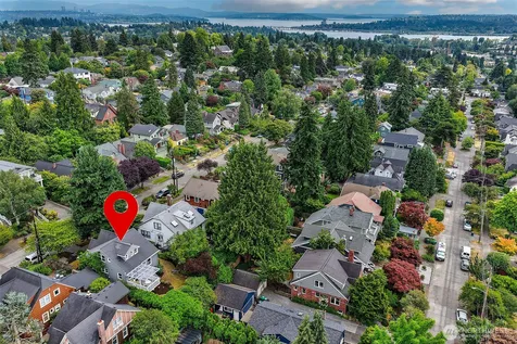 6249 30th Avenue NE Seattle WA 98115