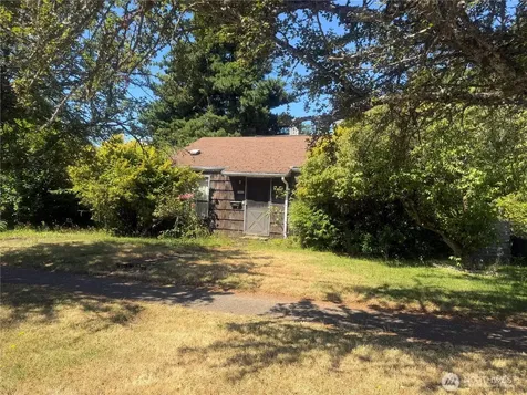 9209 13th Avenue SW Seattle WA 98106
