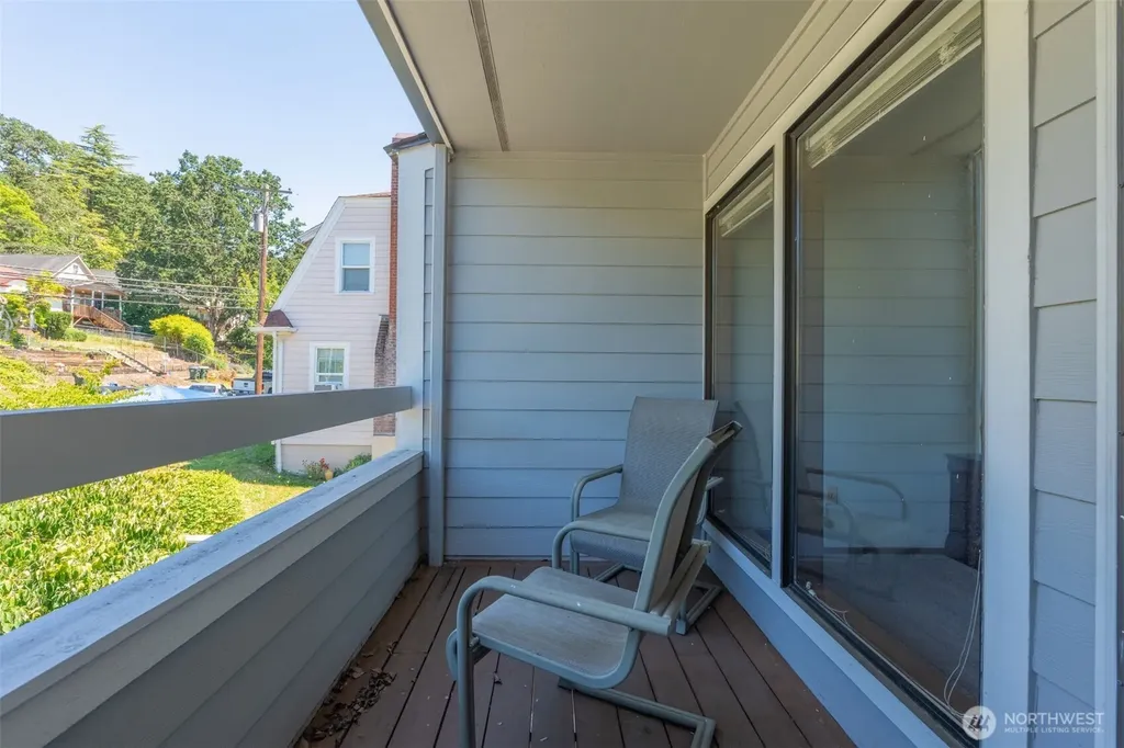 395 NE Washington Avenue Chehalis WA 98532