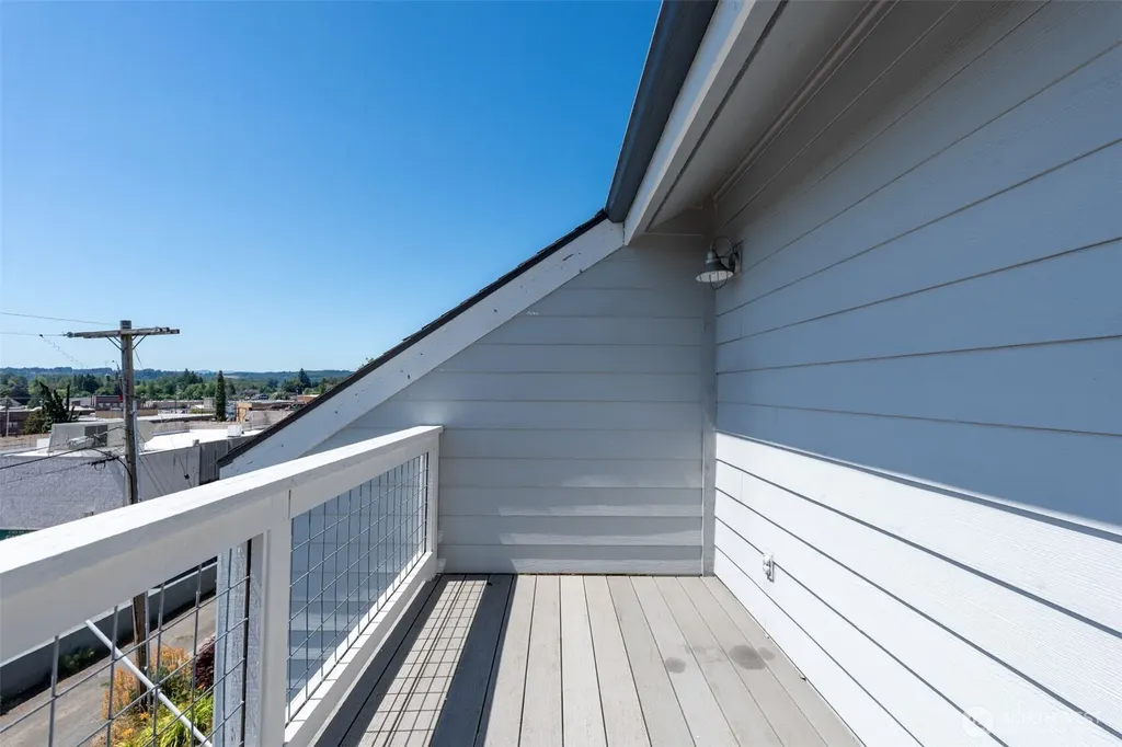 395 NE Washington Avenue Chehalis WA 98532